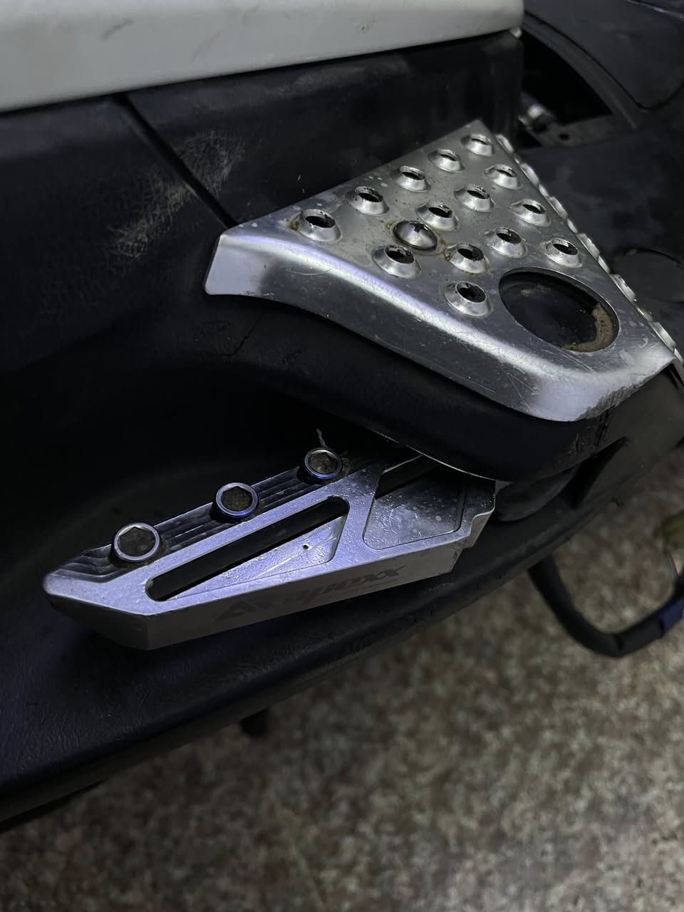 طلاعات سكنس فحل للبيع تفاصيل خاص او اتصال عل رقم ***********
