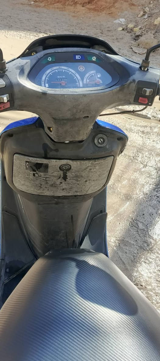 دراجه فراشه حاويه محرك ما مفتوح كهربائيات كله شغال مكان نجف السعر 550اوبيه مجال ***********
