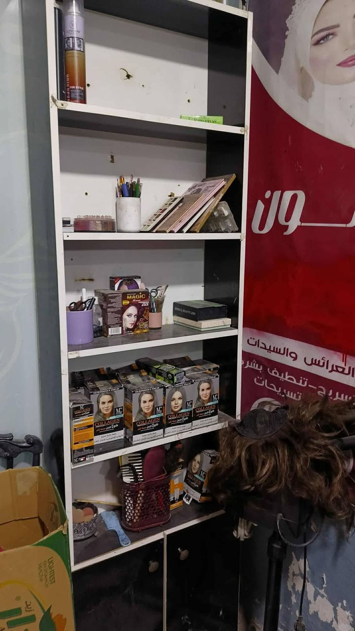 اغراض صالون  للبيع /مكاني النجف
***********
