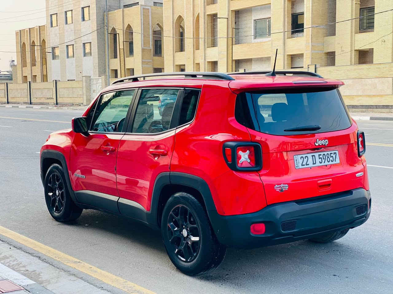 جيب رنگد مديل 2018امريكي حادث جاملغ وبنيد بدون داخل وباقي السياره مكفوله من الضربه والصبغ والتبديل السعر 112
للأستفسار ***********سياره جديده ماشيه 79ألف كيلو حقيقي سياره مامتعوبه مواصفات شاشه كامره تحكم استيرن مثبت سرعه بصمه تشقيل بصمه ابواب سايد بريك دكمه مانع انزلاق تشقيل عن بعد 
سياره جاهزه حداديه تخم تاير تبريد تدفئه رقم اربيل دولي هزه مامنتهيه سنويه مجدده إلى 2030مكان السياره كربلاء كربلاء, العراق
