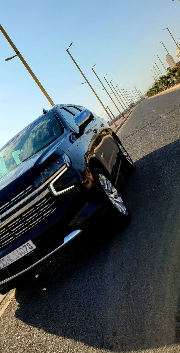 تاهو بريمير 2021  ( خـليـجـي )    كاملة من كلشي  
ماشية152 الف km
رقم بغداد باسمي اللوحات الجديده هزه جديده تخويل ثاني يوم شرط التحويل
حجم المحرك V8 5.3L  فول مواصفات 
مرتبط بناقل حركة أوتو 10 سرعات      
مفتاح التشغيل بصمة  
تشغيل عن بعد  
بانوراما  
فتح الصندوق كهرباء وبالقدم  
دفع رباعي  
حساسات أمامية  
حساسات خلفية  
لايت زينون + LED  
بك لايت LED  
دخول بصمة ذكي  
حساسات ضغط الاطارات  
اشارة في المرايا الجانبية  
المرايا قابلة للطي كهرباء  
ماسحة خلفية  
تنظيف الكاميرا الخلفية بالماء  
عدد AIR BAG 8  
نوع الكير/ بيانو  
هاند بريك كهرباء دكمة  
دشبول شاشة ديجيتال  
شاشة Apple Car play  
شاشات خلفية ترفيهية  
شاشة عرض على الزجاج الأمامي (Data Show)  
كاميرا دوارة  
5 كاميرات 360  
كاميرا في المرآة الوسطية  
الانارة الداخلية LED  
مقود جلد حياكة  
مثبت السرعة Cruise  
المودات والاوامر الصوتية  
شاحن هاتف Wireless  
مخارج منفذ للطاقة  
عدد المقاعد 7
المقاعد جلد
داخل قرميدي مع الدشبول
تطعيم صاج بالداخل   
حركة المقاعد جميعها كهرباء  
تدفئة وتبريد المقاعد الأمامية والخلفية  
ذاكرة وضعية مقعد السائق  
ثلاجة  
تبريد مناخين منفصلين  
3 قطع تبريد  
أوضاع القيادة Drive Mode  
اوتو هولد Auto Hold  
رادار  360 درجه
نظام الدوسات كهرباء  
تحذير النقطة العمياء  
نظام مانع الانزلاق  
نظام نزول المنحدرات  
نظام تحديد المسار  
نظام اطفاء وتشغيل المحرك التلقائي  
السياره بيها باب خلف السايق تبديل نفس اللون قطعه بلادي مع بارد بهلال الجاملغ الخلفي 
السعر 44 وبيها مجال للشراي الجاد المكان الانبار الرمادي ***********
***********
