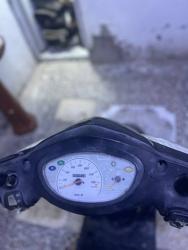 ‎دراجه بغبغاء للبيع ما مفتوحه كلها بلاديه كفر بلادي كهربائيات كامله عنوان طالبيه *********** سعر 650‎ بغداد, العراق
