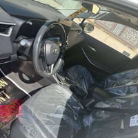 تحيه طيبه السلام كورلا هايبرد 2025 فول مواصفات  عداد المسافه 9 الف  مك...