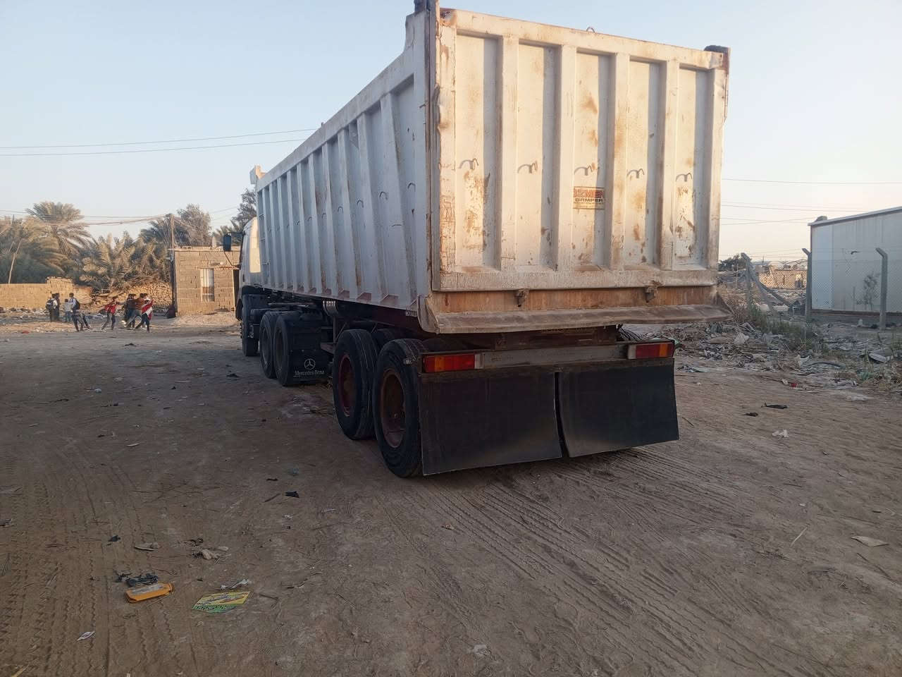 رينو موديل 206 مواصفات دوله بم ونوزل رقم واسط دولي جديد بسمنه وعربانه اوزمن تركي تخم تاير السياره جاهزه للعمل موجوده بالكوت معلومات أكثر أتصل وبالخدمه عله الرقم ***********
