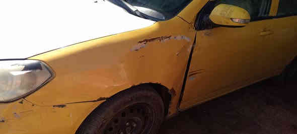 سلام عليكم بي واي دي موديل ١٣ بصمة كير مكينة كورلة الف وستمية ابيع شوفت عين ٣٠ سعرها سنوية ضايعة مقدم بيها بلاغ راعيها صديقي ***********
