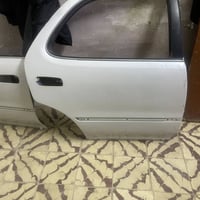 شباب للبيع عنديبيبان ٤ كرسته نفخ لون لولؤي مال حاويه مامشدودات شتريتهن...