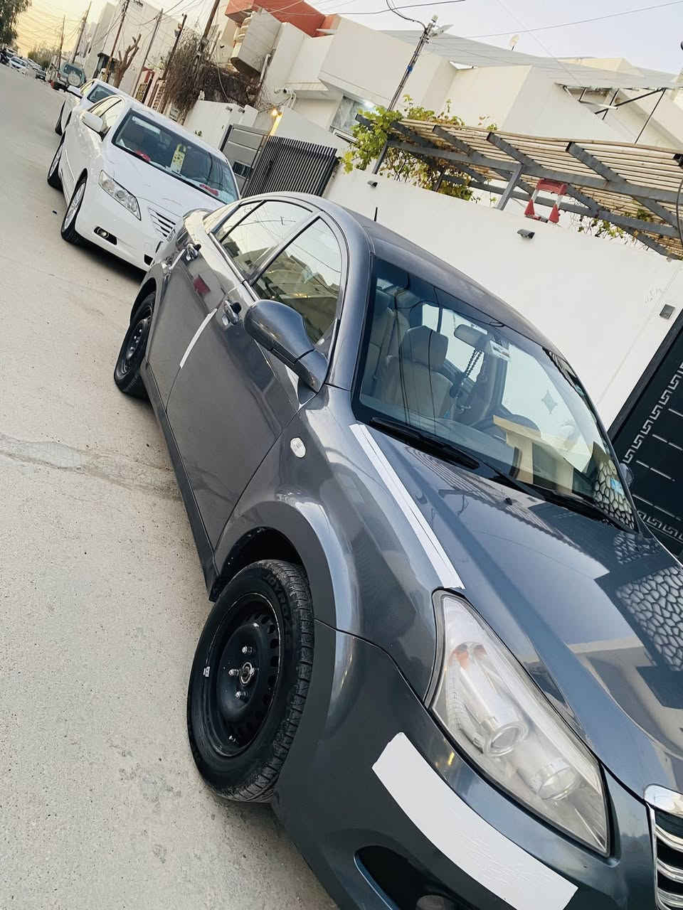 شيري E5 موديل 2014
سياره نضيفه محور كير ومحرك كامري 18 المرغوب 
تبريد ثلج
دفتر بنزين
كير ومحرك بشرط
تخم امامي وخلفي جديد 
باتري جديد
سنويه 27 جديد
هزه جديد لل 
فول فول مواصفات شاشه كاميرات امامي خلفي حساس
كل شي بس سياره جديد سياره مال بيت حيل نضيفه سستم سماعات كامله
السياره بسمي شرط التحويل والغرامات

رقم هاتف ***********
رقم وتساب ***********

سعرها67 وبي مجال للطيبين
