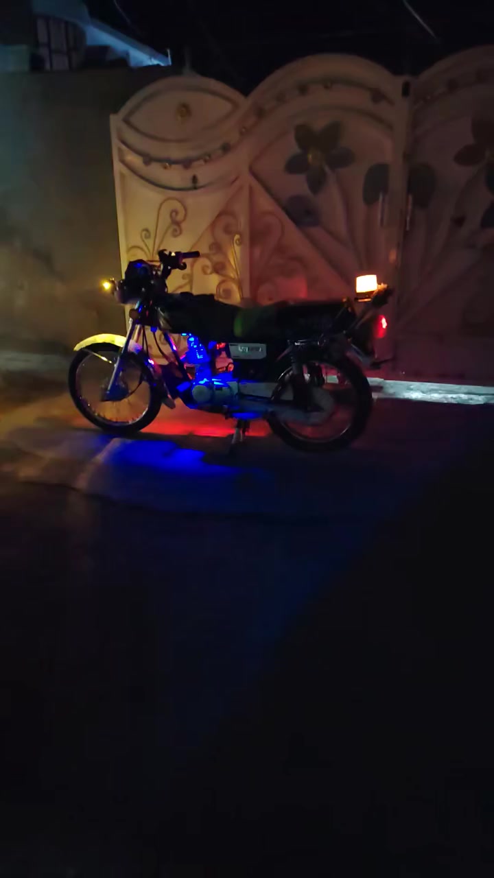 السلام عليكم شباب دراجه نامه موديل 26دراجه كفالة عامه دراجه كامله علي اخر حبايه شلعه معدل مكاني بغداد النهروان مشروع تسعه نيسان ***********
