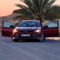 كامري LE • ٢٠٢٠ • ضرر بسونار