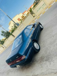 تويوتا كراون • مكينة ٢.٥ • رقم بغداد