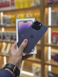 آيفون ١٤ برو • بطارية ٩٠ • ملحقات كاملة