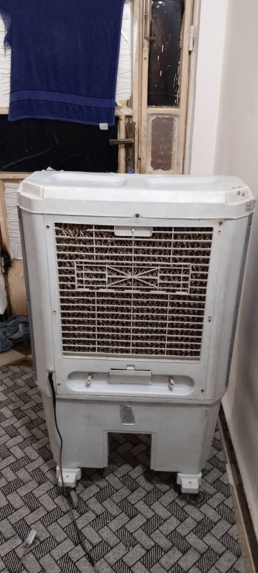 مبرده داخليه ٣ سرع نضيفه سعر مناسب


**إذا كنت صاحب هذا الإعلان وتريد حذفه لأي سبب، رجاءا أرسل رسالة إلى الدعم الفني**