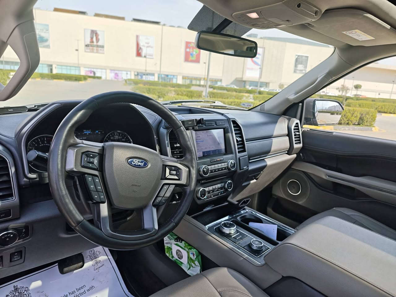 ***********
فۆرد اکسپدشن القاصد
2018 XLT پلەس
سفرشریکە قاصد 
بێ بۆیاخ بێ سارد بێ شوخت بێ چاڵ
پانۆڕاما
کوشن جلد سارد گەرم
شاشە گەورە ٣ شاشە
کامل سێرڤزی تازە بۆکراوە
تایە باتری ڕۆن هایدرۆلیک
١٤٠ کم/ هەزار ڕۆشتوە 
هەموو گیانی بەشەرت
