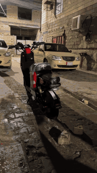 دراجه شحن نوع r9 2025 بطاريات 16v نظيفات السعر 300 الف قفل .         !      (البصرة -المطيحة)الرقم ***********
