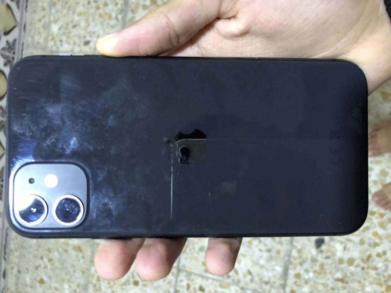 سلام عليكم من رخصه الادمن تليفوني ايفون ١١ اسود ذاكره ١٢٨ بطاريه ما مبدله سعتهة ٨٨ بي كم خدش بالشاشه ما مبدل اي شي جهاز نظيف اريد اراوس ب s22 او 21 ultra او ابيع ب 280 الف الي يريد صور اكثر يراسلني بالخاص مكاني بغداد طالبيه


**إذا كنت صاحب هذا الإعلان وتريد حذفه لأي سبب، رجاءا أرسل رسالة إلى الدعم الفني**