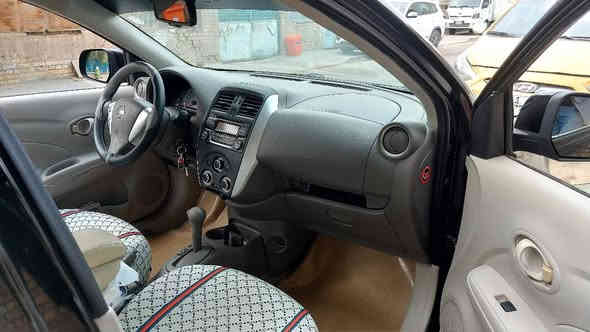 السلام عليكم 
نيسان صني للبيع 
ماشية ٤٢ الف كيلو 
موديل 2020
وكاله السور 
خليجي بليتة زركه 
علية نانو ابو السنه 
رقم اربيل الدولي  شرط التحويل 
السيارة بية قطعتين مصبوغات (البنيد+جاملغ جه السايق )بدون دواخل وبدون ايرباك طخه بسيطه
مكان بغداد  البنوك
السعر 112 وبية مجال 
رقم الهاتف/ الاسيا  ***********
الاثير *********** بغداد
