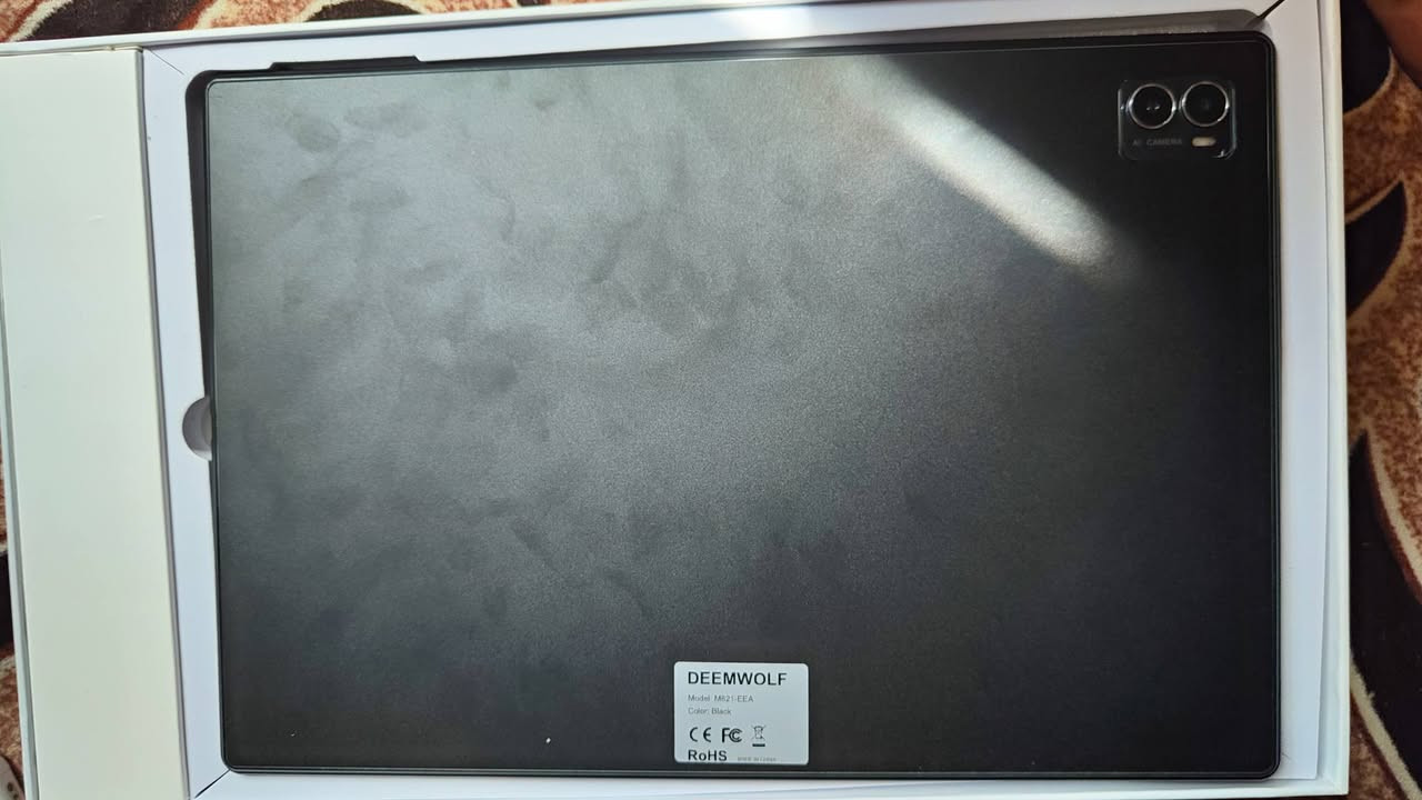 تابلت pc جديد غير مستخدم كامل ملحقات الذاكرة 256 السعر 160الف مكاني بغداد ماعندي توصيل ***********
