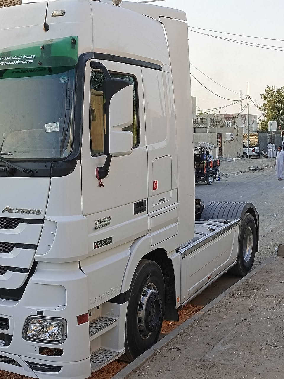 سلام عليكم سياره للبيع ٢٠٠٩رقم بغداد معلايه ١٢حجم ٤٨فول مواصفات مكفوله وجديده عنوان ناصريه ستفسار ***********
