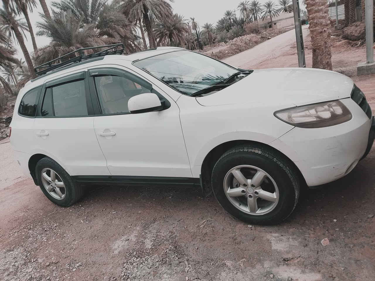 السلام عليكم هونداي سنتافي 2009 رقم انكليزي السياره سونار موجود بلنشر تبريد كير ومكينه 
السعر 140وبيه مجال 
مكلف بلنشر 
رقم صاحب السياره ***********
