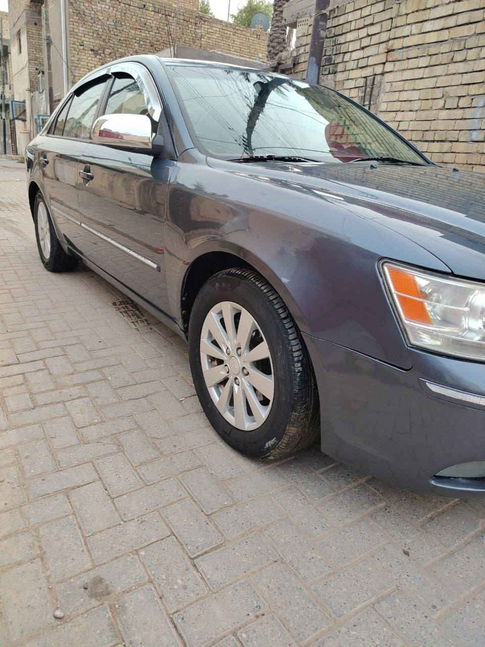 سلام عليكم سوناتا موديل 2009 امريكي حادث جاملغ الايمن بدون شاصي نفسة مصبوغ وباقي سيارة كفالة عامة مكينة 2400 دوش تبريد شغال تخم تاير رقم ديالى انكليزي العنوان بغداد رقم ***********
