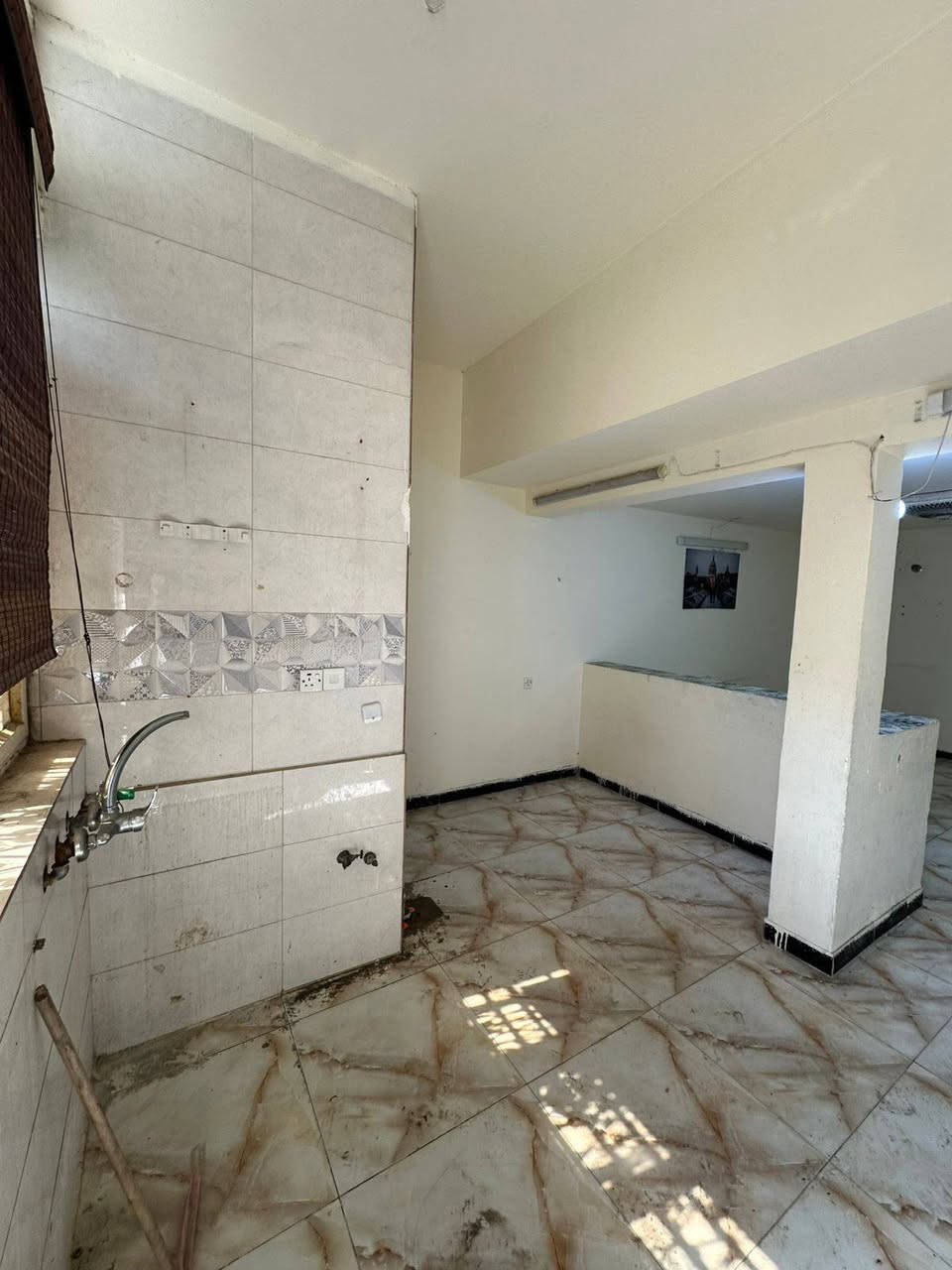 للأيجار مشتمل طابق ارضي في # السيدية 📍
*معزول عزل تام ✔️

يحتوي على غرفه نوم وصاله ومطبخ وخدمات ⤵️

الموقع السيدية شارع التجاري مربع الاقتصاديين ✅

الايجار600 الف ☑️

للأستفسار اكثر تفضلو بزياره مكتب الطائي للعقار 💎

السيديه شارع المركز عماره شركه السراب للمطابخ ✔️

او الأستفسار ع الارقام ادناه 📞↘️↘️ (متوفر واتساب )📌🔛

 #السيديه #للايجار_____في_____السيديه #ترندالعراق #عقارت_بغداد #لـلـــبــيـــع
***********
