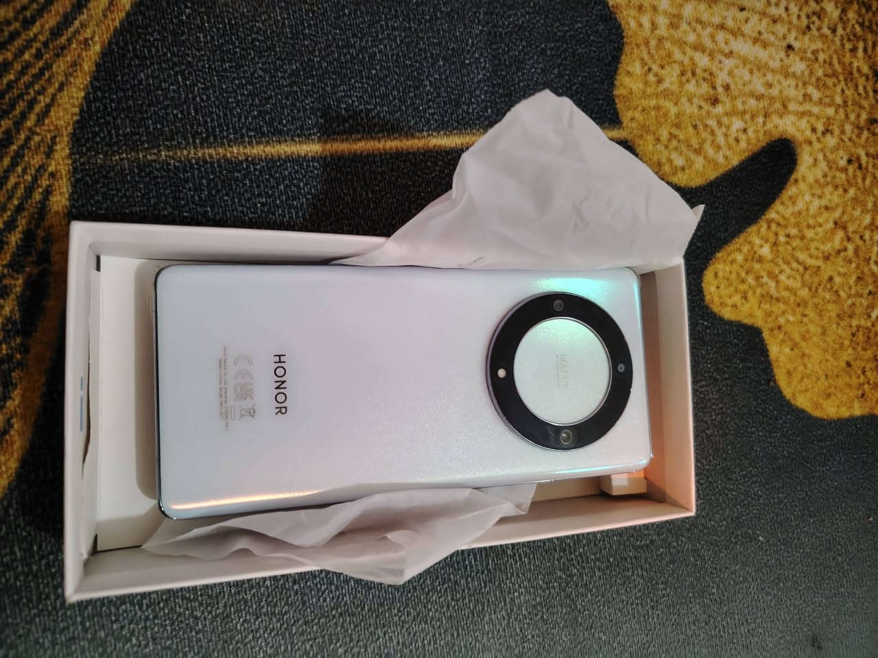 سلام عليكم جهاز هونر اكس 9اي بعده كرتون سعر خاص مكانه الحيدريه 
***********وتساب
