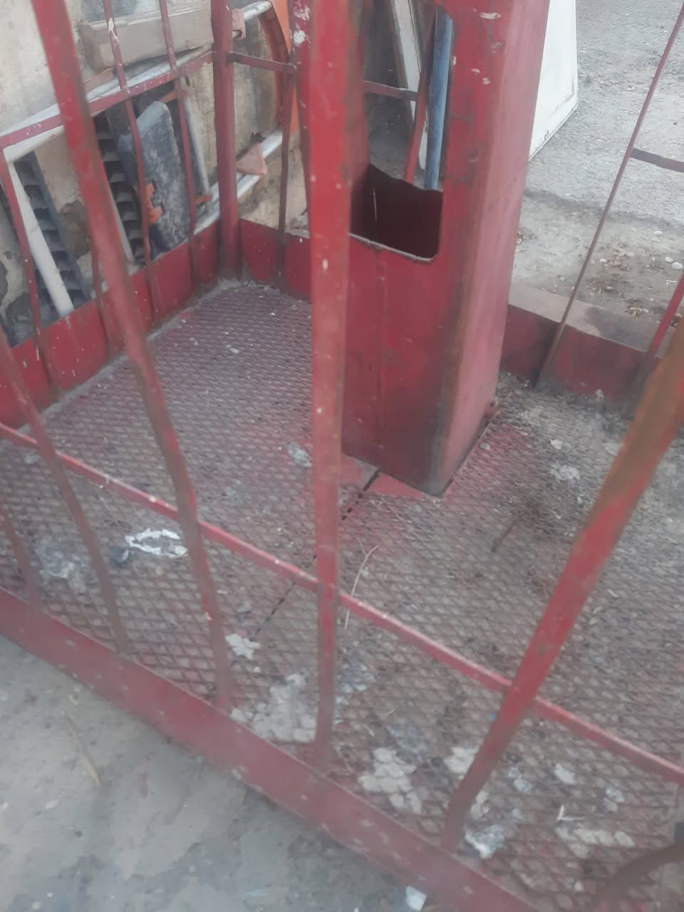 السلام عليكم 
سلة كرين حرامي للبيع 
***********
