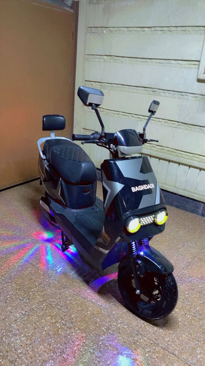 السلام عليكم دراجه شحن 318 6بطاريات  الشحنه وحده تمشيك 45 كيلو السرعه 80 السعر 500 الف وبي مجال الماطور نضيف حيل مسخدم شهر 6 بطاريات دبل اربع نمر نضام R نضام مثبت سرعه بصمه سويج رقمي ***********
