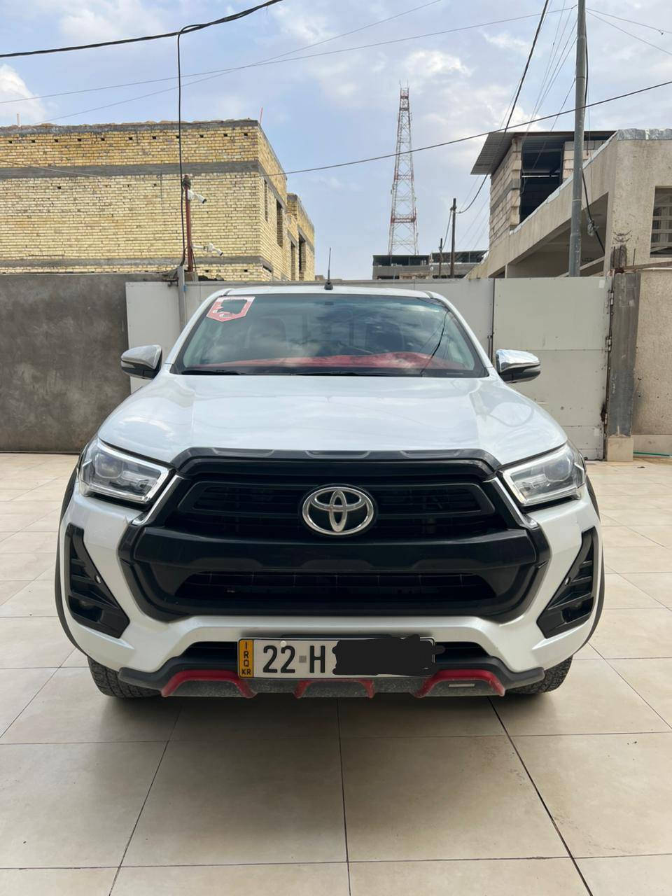 هايلوكس 2024 TRD
السيارة نظيفة وكالة SAS 
ماشية 50700 كم 
بيهة رصعة بباب السائق و رصعة بالباب الخلفي فقط
رقم شمالي
السعر 380 
***********
