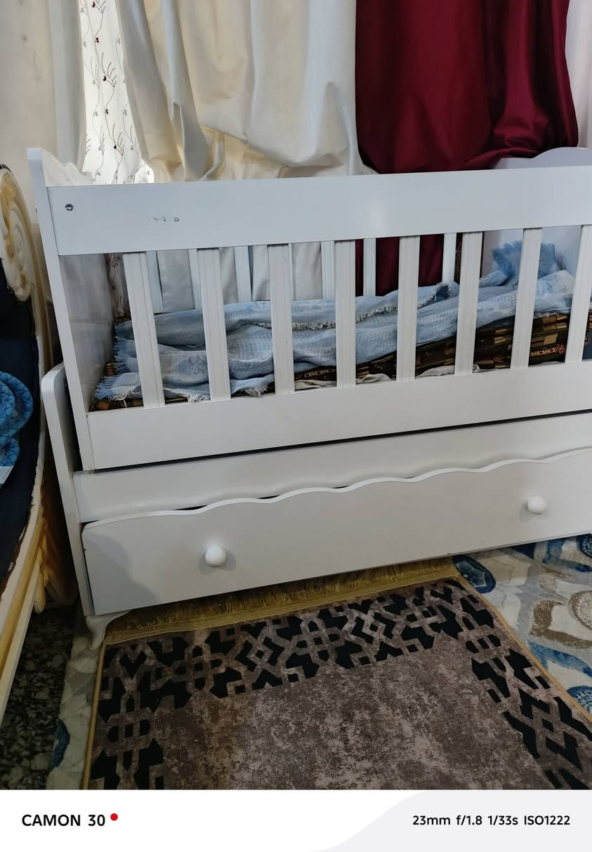 جديد مامستخدم للبيع بس خابر
***********
