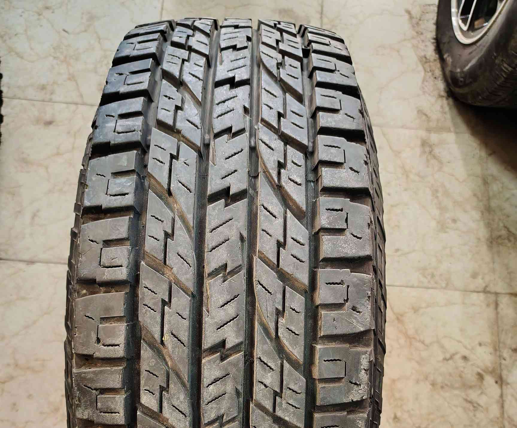 تفاصيل الاطار
👑👑👑👑
👑 اسم الاطار / يوكهاما عدد 4
👑 حاله الاطار / مستخدم مال باله 
👑 صنع الاطار  / تايلند
👑 حجم الاطار / 17 / 70 / 315  LT
👑  الاستفسار على الخاص او الاتصال
☎ ***********  واتساب
☎ ***********  واتساب
⏰ اوقات العمل من ١٠ صباحاً الى ١٠ مساءاً
_____________________
📞 يرجى الاتصال قبل الحضور 
🚴‍♂️ العنوان :: بغداد / الدورة
