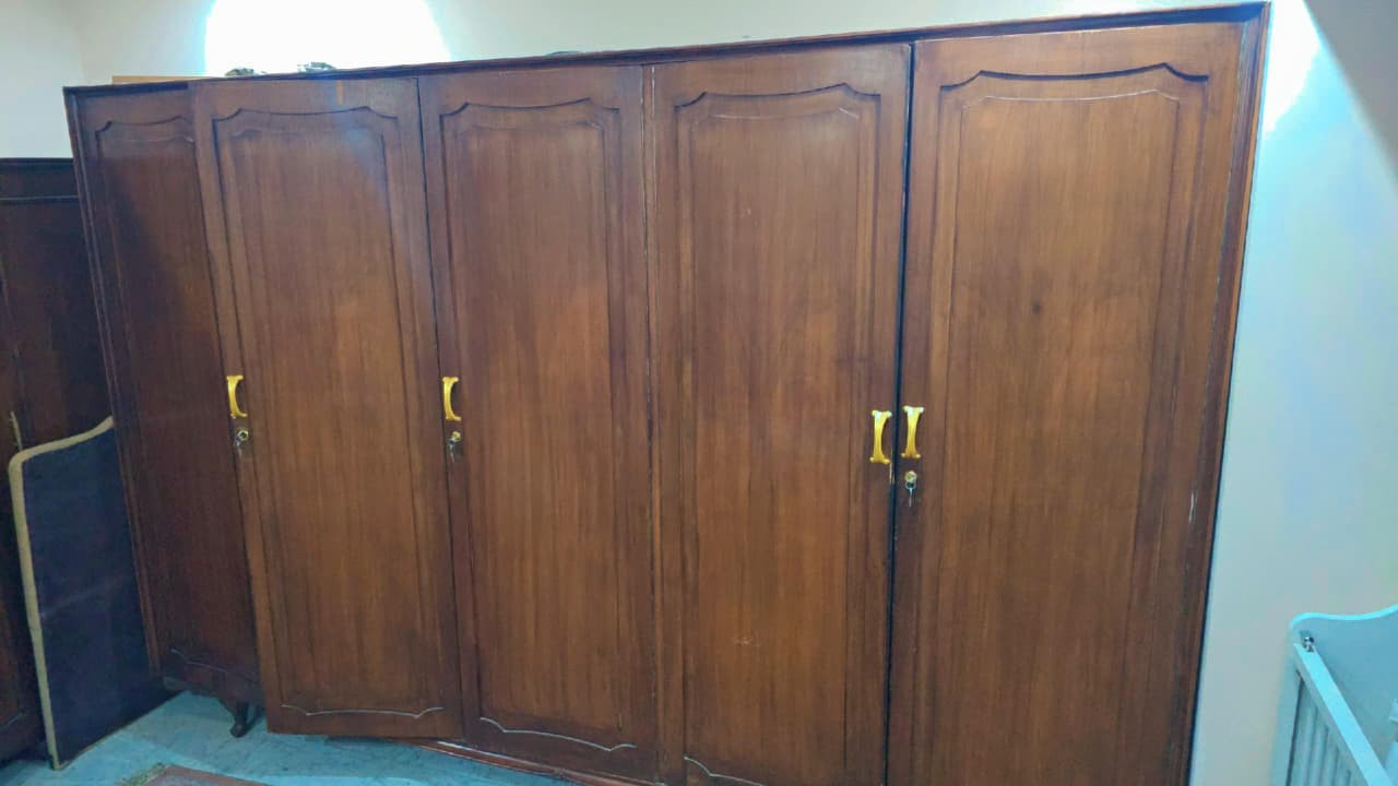 غرفة نوم طفل مع كنتور خشب عدد 2 علما ابعاد الكنتور الاول العرض=3,10 م والارتفاع=2م  والعمق 70 سم 

الكنتور الثاني العرض=2,5 م الارتفاع=1.8 العمق =70 سم

السعر على خاص 

ملاحظة: النقل والشد على المشتري


**إذا كنت صاحب هذا الإعلان وتريد حذفه لأي سبب، رجاءا أرسل رسالة إلى الدعم الفني**