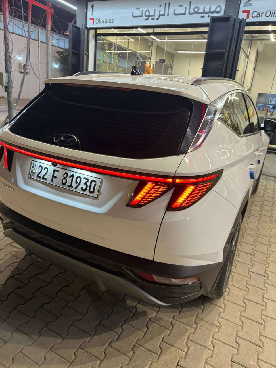 توسان 2024 بيع فقط 
ماشيه 30 الف (وارد خليجي ) كلين تايتل 
محرك (2.0) اربعه سلندر 
رقمها (اربيل) 
السياره جاهزه من كلشي وجديده وكلشي موضح بصور 
جميع الملاحضات مذكوره في الصور توجد رصعات في القماره بسبب النقل وليس حالوب عدد ٦ 
السعر : 20.500$ 
تواصل : *********** بي واتساب 
مكاني نجف
