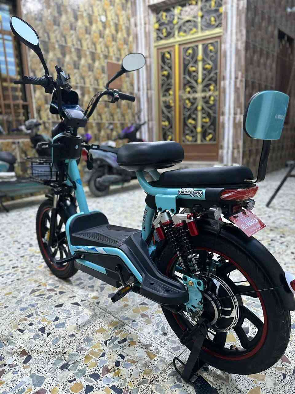 للبيع موطور شحن الماسه ٢٠٢٦ موطور جديد مامستخدم بارحه سحبو من جمعيه بطارياته 5 كبار تايرات عراض سماعه بلاوتوث
السعر 400 
للتواصل ***********
