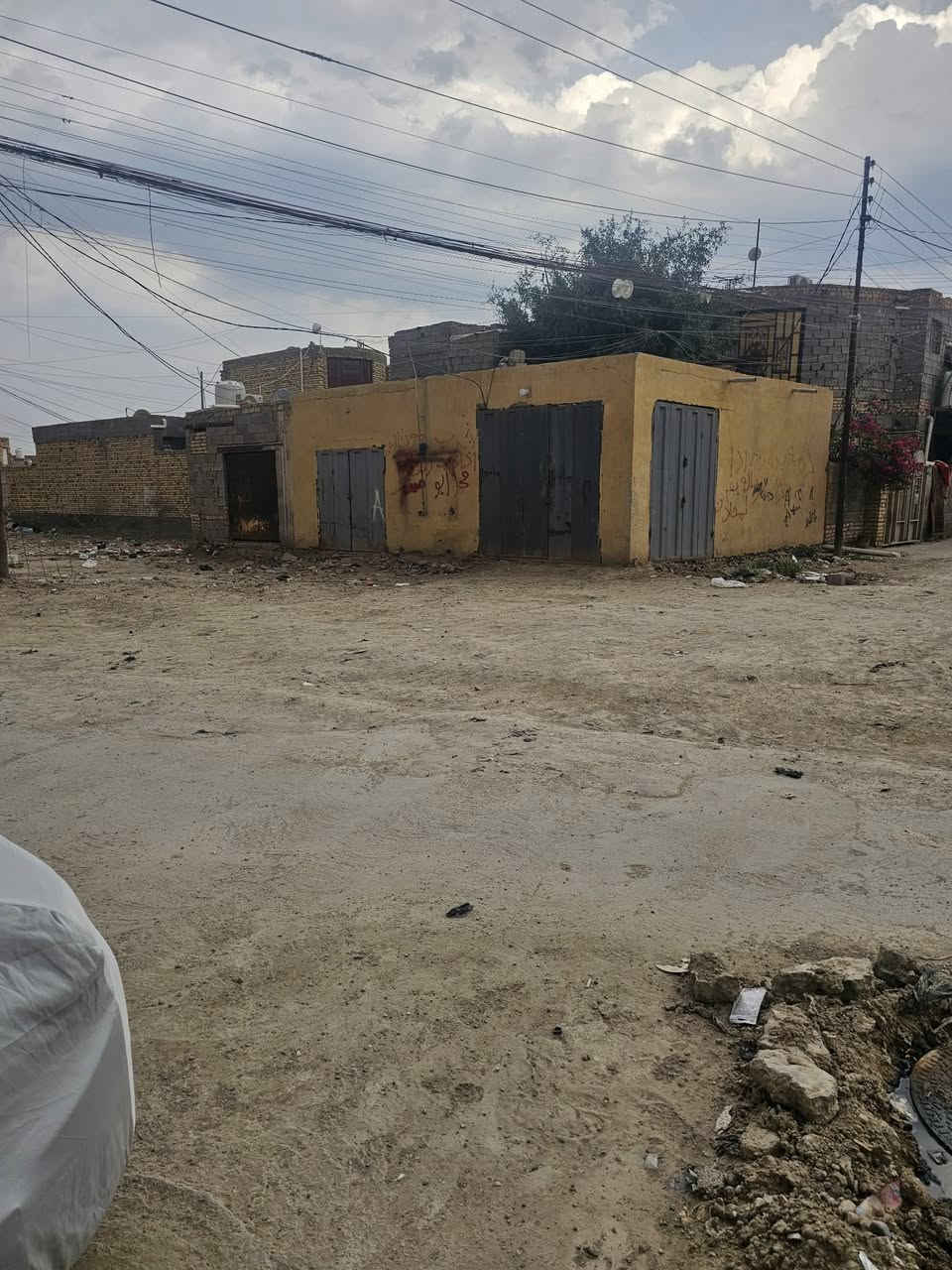سلام عليكم خوان محلات اللبيع المساحه 100مربع وره البدعه قرب المولد مال بيت ميس حالين مجر بيهن على شارع 20 قريب على السوك و المستشفى خدمات فول مستقبلهن حلو ماي كهربائه مجاري دفن الوقع كلش حلو ما سوي بيت ركن الرقم الهاتف :70819269667


**إذا كنت صاحب هذا الإعلان وتريد حذفه لأي سبب، رجاءا أرسل رسالة إلى الدعم الفني**