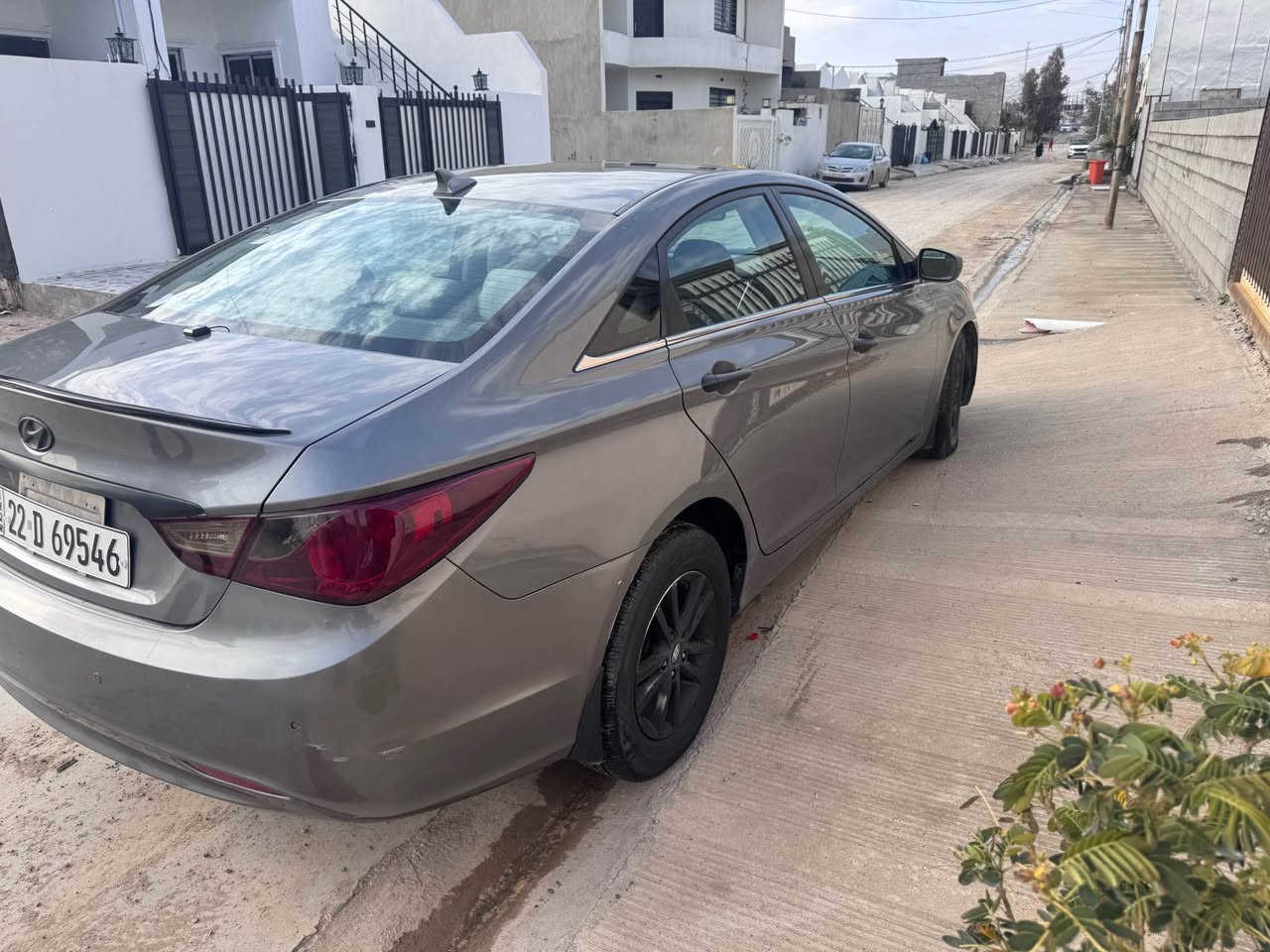 سوناتا كندي 
موديل 2011
أربع قطع صبغ 
بس ابيع حزام 
بدون تبديل او ضرر 
محرك مامفتوح 
2400Gi
مكان كركوك 
***********
سعر98$ كركوك, العراق
