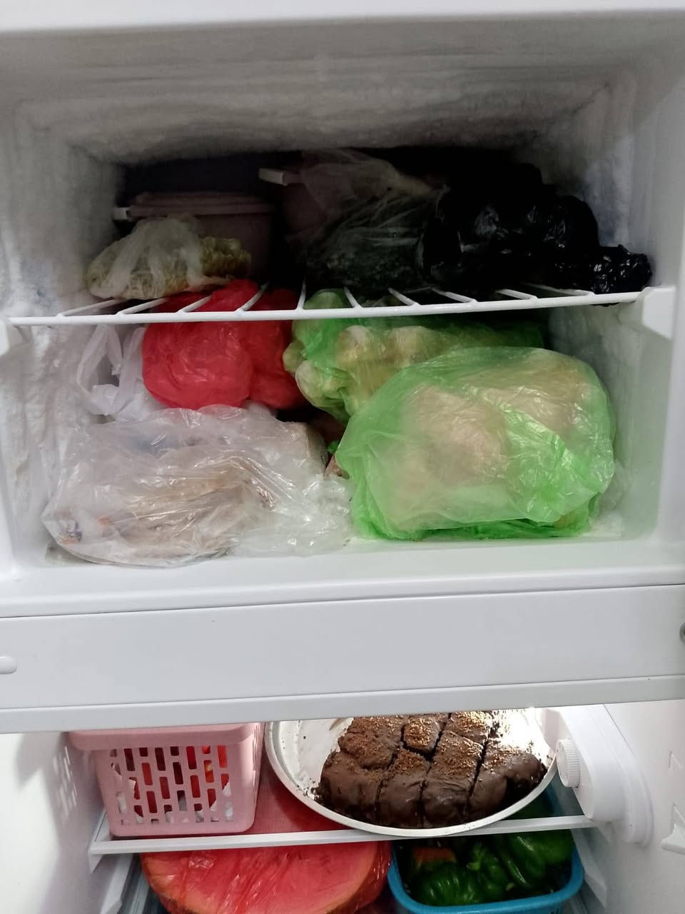 السلام عليكم
ثلاجه فستل جديده للبيع نظافه فول بعدهه بالضمان


**إذا كنت صاحب هذا الإعلان وتريد حذفه لأي سبب، رجاءا أرسل رسالة إلى الدعم الفني**