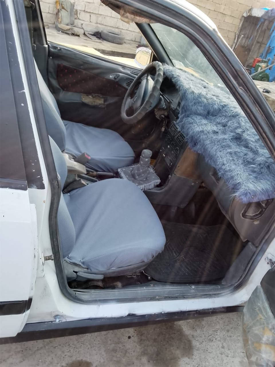 **للبيع: دايو أسبرو موديل 1996**
**المواصفات:**
- رقم ألماني: كركوك
- محرك: بيصرف
- كير: في حالة ممتازة
- صدر: جديد
- إطارات: نظيفة وجاهزة للاستخدام

**السعر:** 16 ورقة (يوجد مجال للتفاوض)

**ملاحظات:** يمكن التبادل مع سيارة أخرى.

للتواصل: ***********
