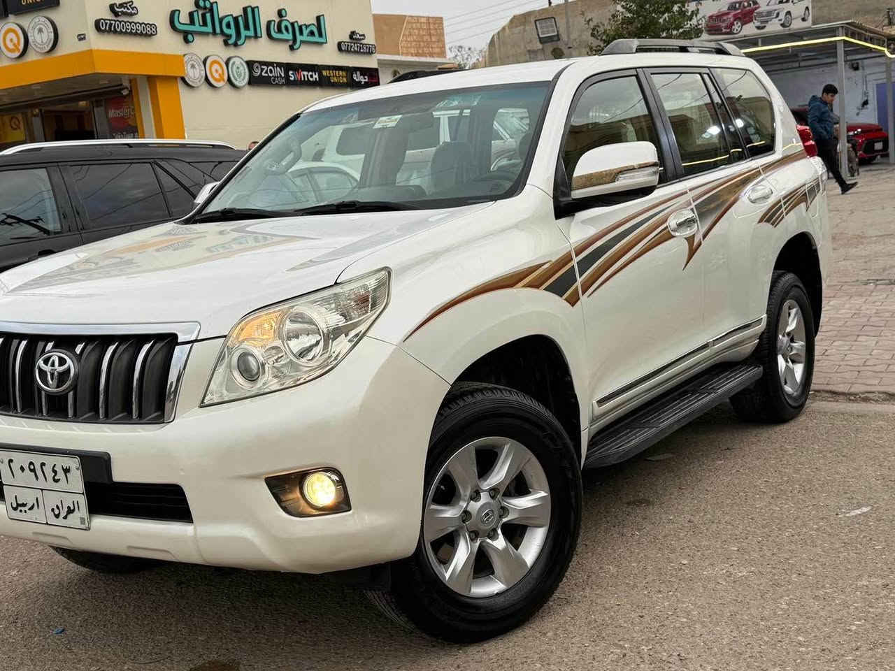 نوع السياره  تويوتا برادو 
موديل 2010
197km ماشيه
مواصفات معروفه 7 راكب
تبريد 3 قطعه ثلاجه
سياره مابي ضرر فقط ملاحضات / السونر مرفق 
محرك كير ممفتوح بشرط 
السعر 205$ بي مجال 
للاستفسار ***********
العنوان ديالى خانقين خناقين, ديالى
