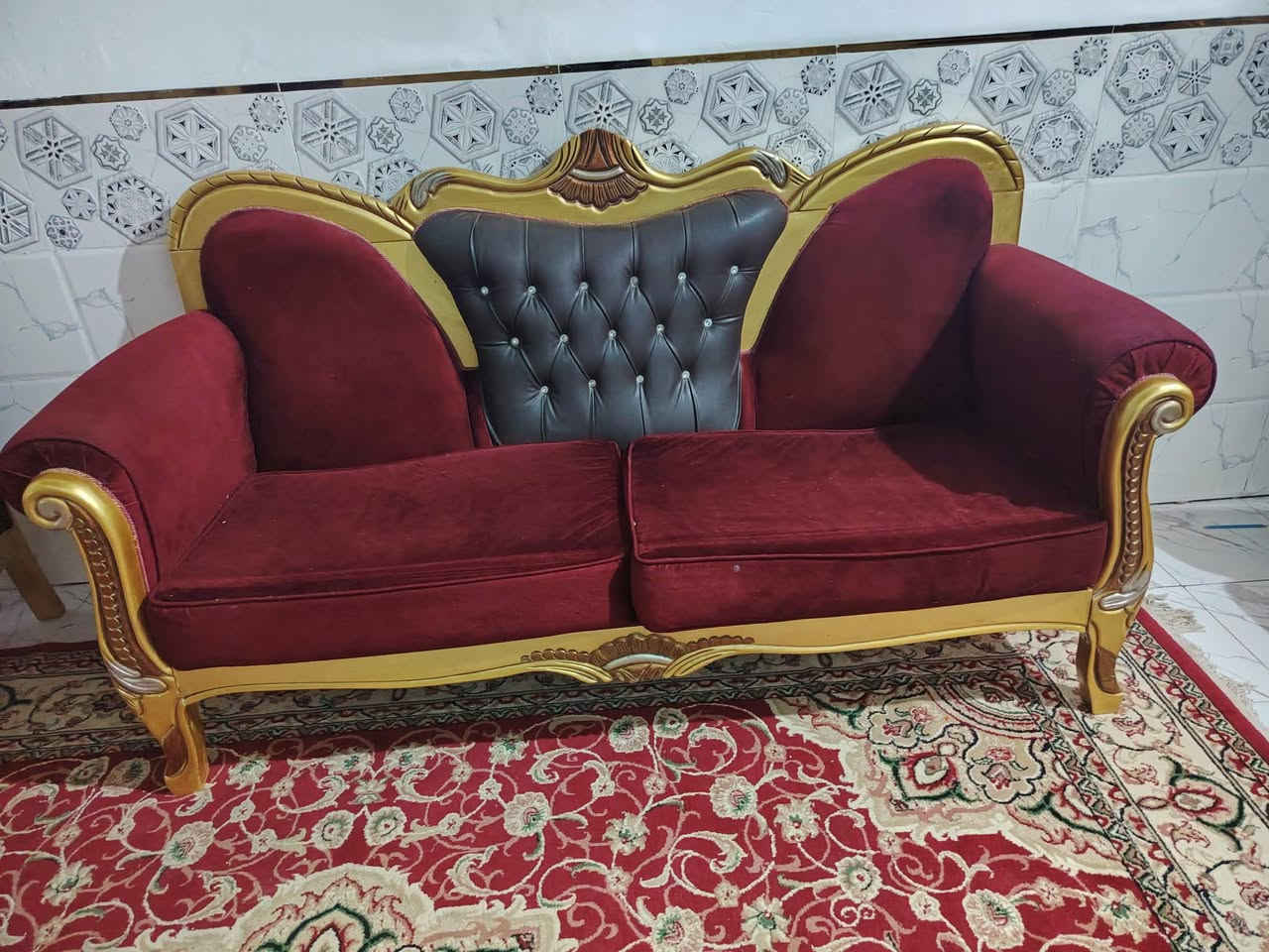 تخم ملكي 10 نفرات نضيف جدا مع طبلات 4 
السعر 375 
العنوان نجف الرضويه


**إذا كنت صاحب هذا الإعلان وتريد حذفه لأي سبب، رجاءا أرسل رسالة إلى الدعم الفني**