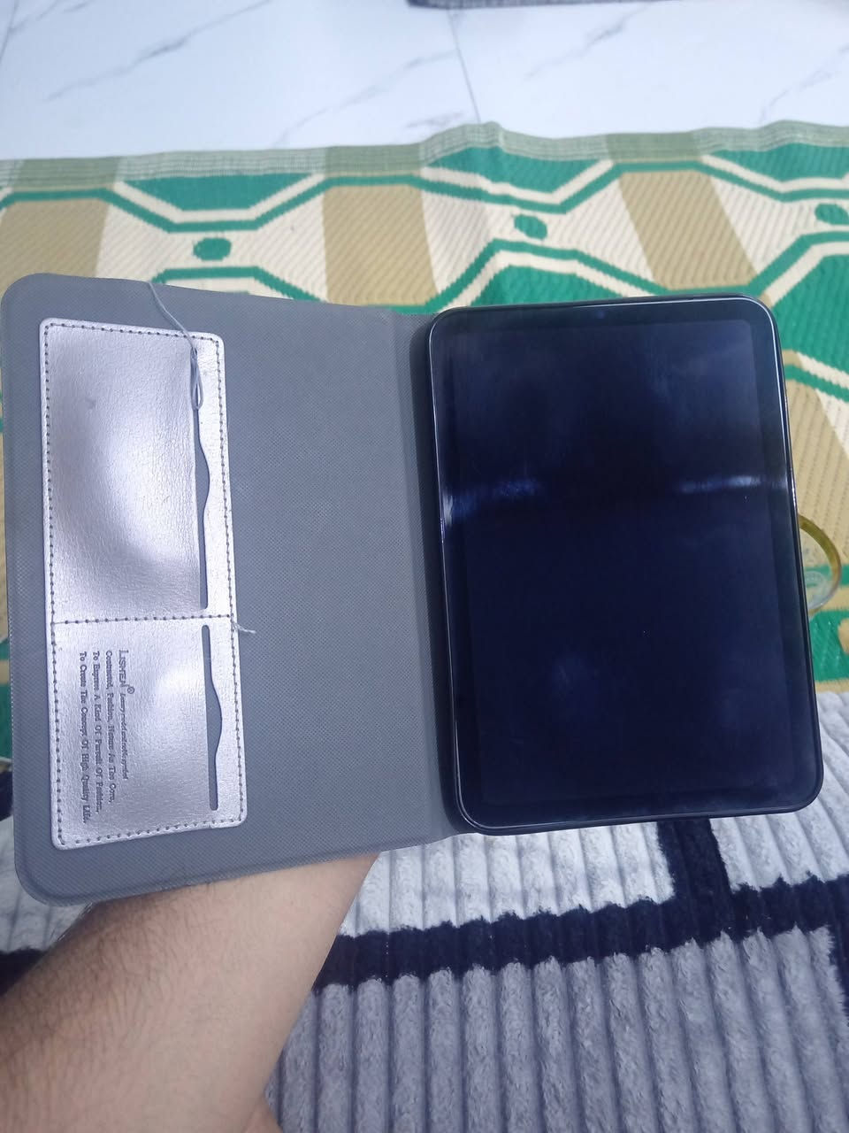 إعلان بيع آيباد ميني 6 (iPad Mini 6)
الموديل: iPad Mini 6
​الذاكرة: 64 جيجابايت.
​النظافة: 95% (جهاز نظيف جداً واستخدام حشيم).
​الملحقات: الشاحن  + كفر حماية هدية.
​ملاحظة: البيع بدون كارتونة (الجهاز مضمون وشغال 100% وما مفتوح سابقاً).
​الأداء: الجهاز طيارة بالألعاب وممتاز للدراسة والتصفح.
السعر 300الف


**إذا كنت صاحب هذا الإعلان وتريد حذفه لأي سبب، رجاءا أرسل رسالة إلى الدعم الفني**