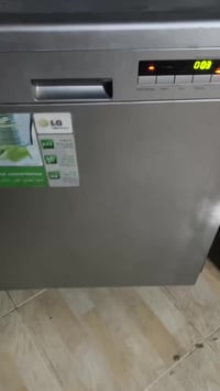 غساله صحون lg خوشناو سعره 250 الف  توصيل جميع المحافظات 20 الف  078158...