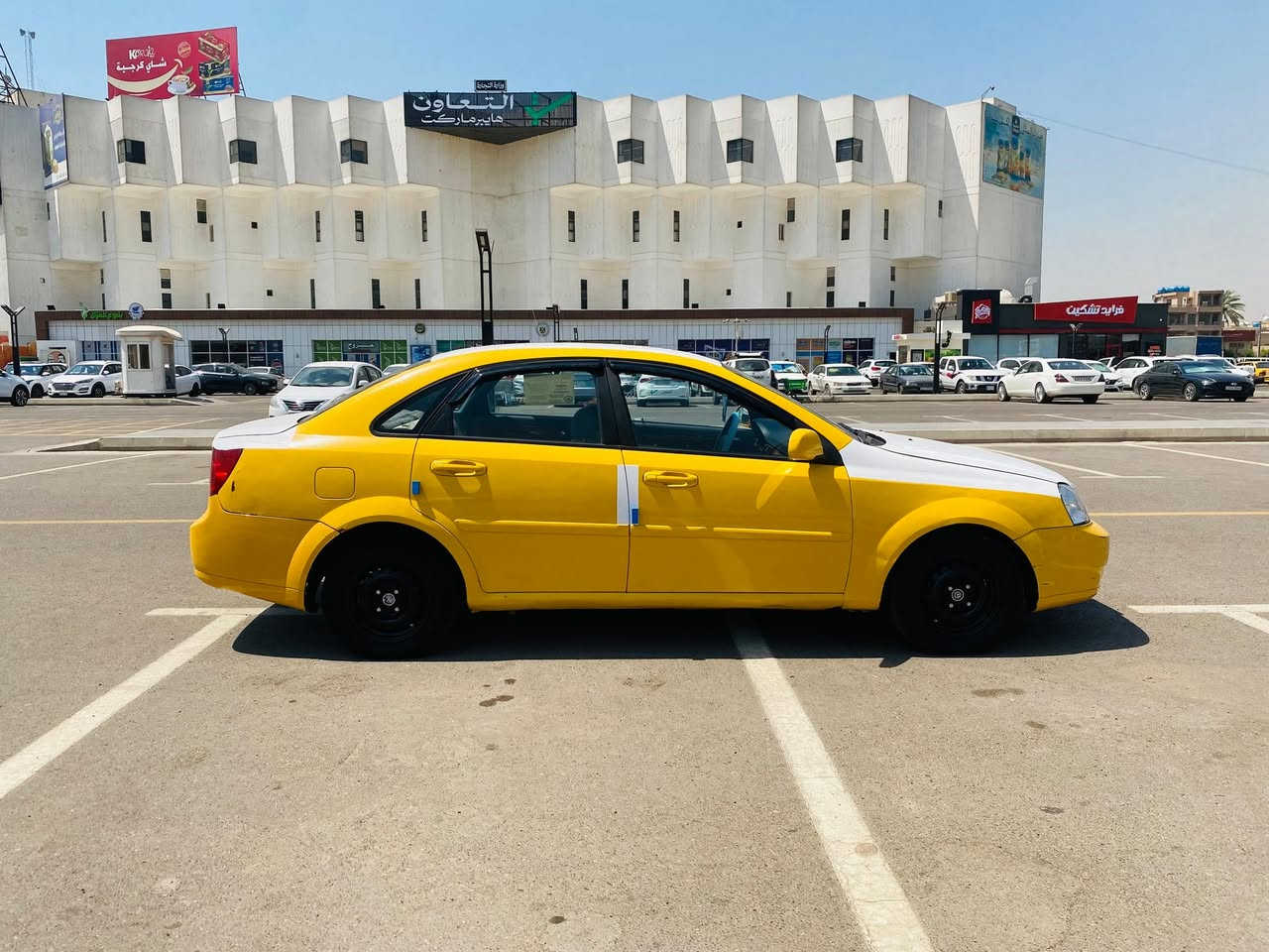 اوبتره مديل ٢٠١١ تحويل ثاني يوم السياره شركه عامه بدون ضربه بيه شويه ملاحضات بصيطه السياره جاهزه من مكينه وكير وصدر وتبريد وتخم تاير خير من الله مكاني بغداد بسمي تحويل مباشر السعر ٧٠ وبيه مجال الستفسار ***********
