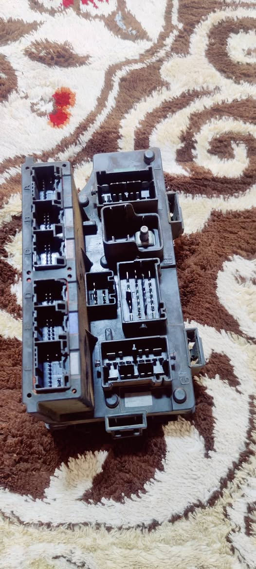 قاعده فيوزات دوج افنجر سعر 80


**إذا كنت صاحب هذا الإعلان وتريد حذفه لأي سبب، رجاءا أرسل رسالة إلى الدعم الفني**