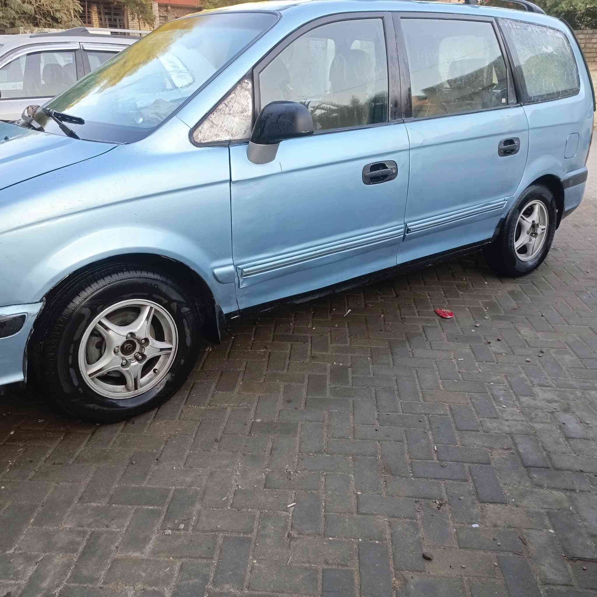 #السلام #عليكم
#تراجيت #سبعة #راكب موديل 2004

محرك 2700 ستة سلندر

#تبريد ثلج كير مكينة بحالة ممتازة

تايرت جدد باتري جديد امرون

دواخل دوشمة كاعية جديد

كامرة تسجيل بيهة

مصبوغة عام جمالية 

#باسمي تحويل ثاني يوم #رقم بغداد 

*********** 

مكانهة #بغداد 
السعر 65
