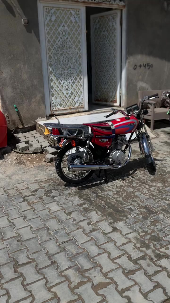 للبيع مديل ٢٠٢٣ كلك مكفوله عن السرقه دراجه نضيفه السعر خاص رقمي للتواصل *********** بيع فقط
