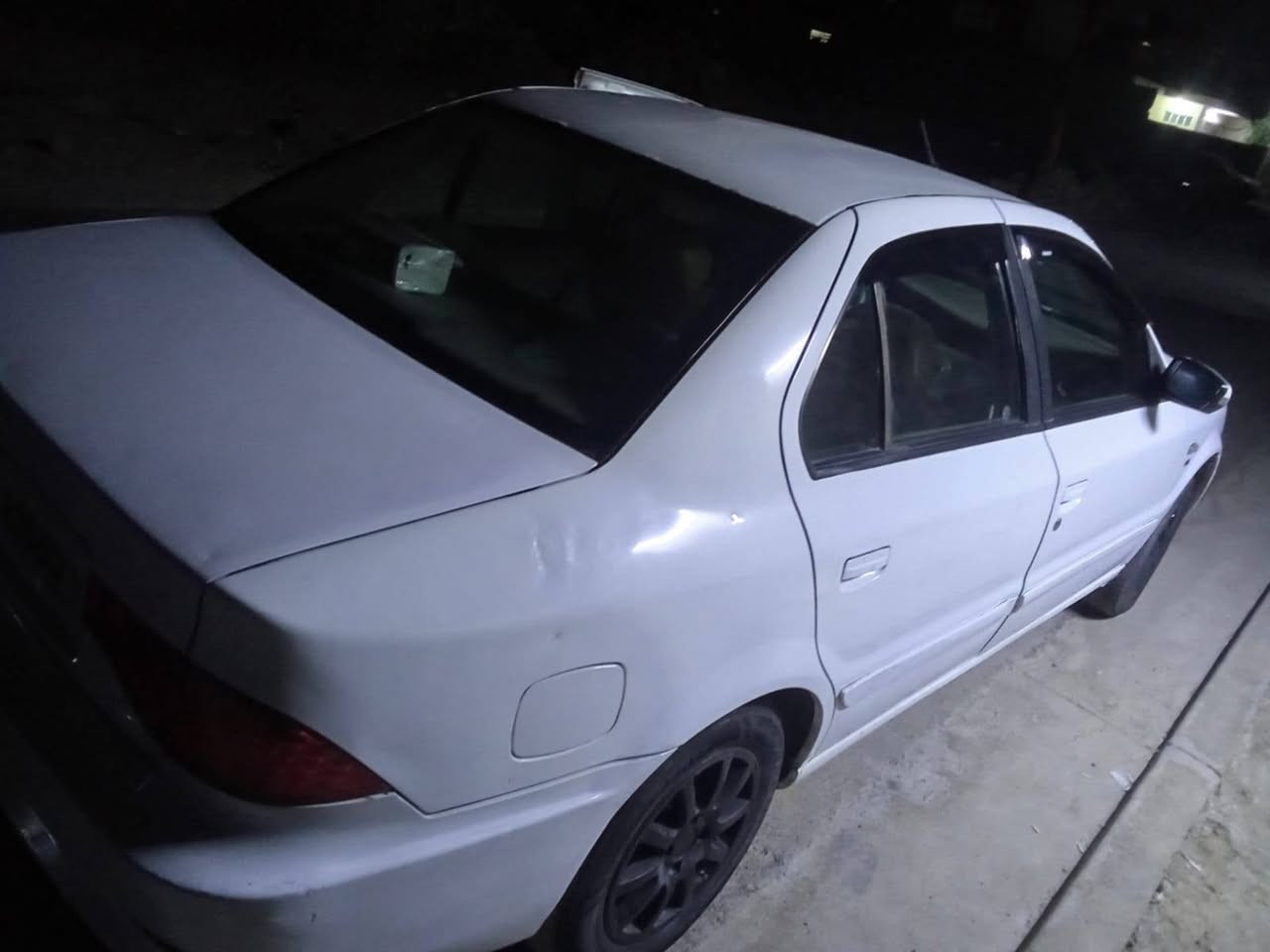 السلام عليكم سمندسورن موديل 2014لون ابيض رقم انكليزي الكشر مكفول من الظربه والصبغ محرك بي تبخير تبريد شغال مكانهه بغداد الشعب حي البساتين السعر 33ورقه بيهه مجال للشراي للاستفسار ***********
