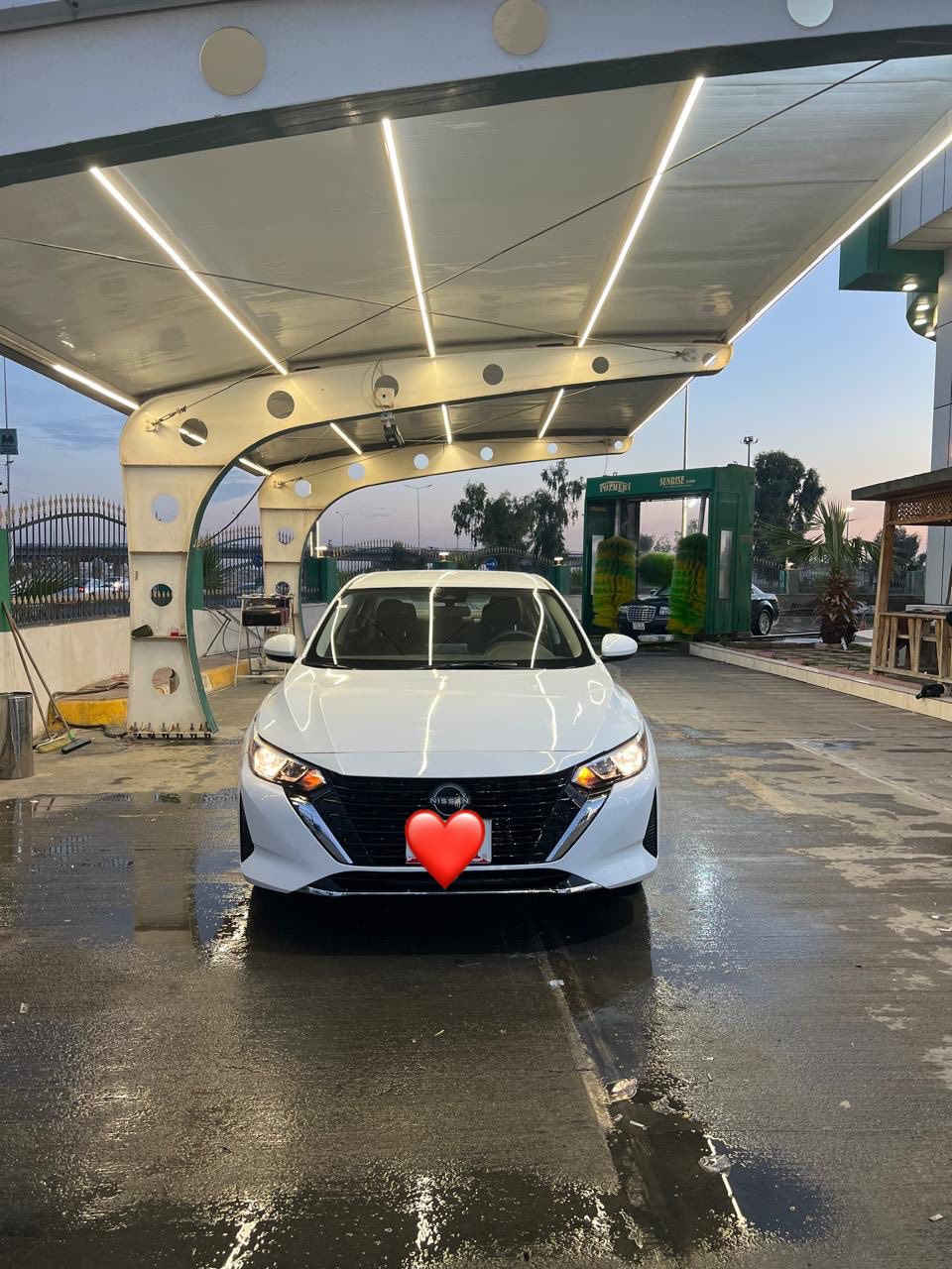 نيسان سنترا SV موديل 2025 الشكل الجديد 
ماشية 6000الاف فقط زيرو
فقط بونيد صبغ 
بحالة الزيزو  
جديده بعدها بريحة شركة 
الشواصي كفالة عامة عالفحص
 الايرباك راجع سستم
حجر البيئه  بلادي
محرك 2000 
بصمة تشغيل 
بصمة ابوب 
تشغيل عن بعد
رادار امامي خلفي جانبي
قيادة ذاتيه تحديد مسار
شاشه ايباد تدعم كار بلي 
كامرا خلفيه دواره 
حساس خلفي
فول تحكم استيرن جهتين
كروز سرعه 
سايد بريك بالرجل 
وباقي المواصفات معروفة Sv 
للاستفسار  مكان كركوك
سعر 146 وبيه مجال 
اتصال 
***********
