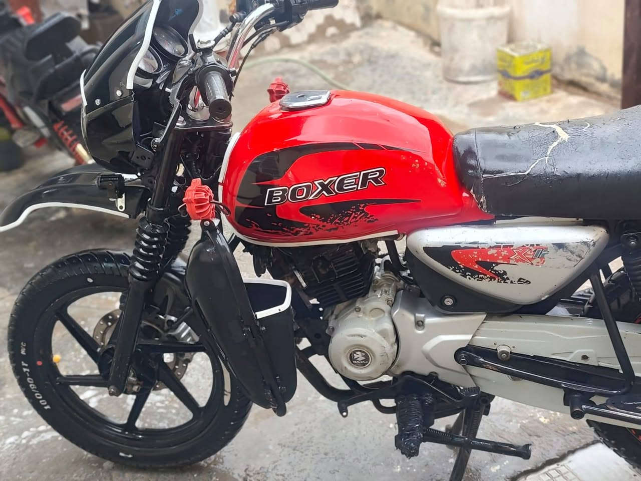 سلام عليكم ✨دࢪاجه بوكسࢪ. جبلي.
موديل 21. اصولي.  
اوراق كامله 7 اوراق منفذ كمرك. بيع وشراء. شاصي. كله مكفول.  + ادامه كامله عينه. دشلي كابريتر. وبل عافيه عل ياخذه. مكان ديالى. حمرين.  
السعر.1،200  بي مجال لطيبين👋🏻 اتصل. ***********✨
