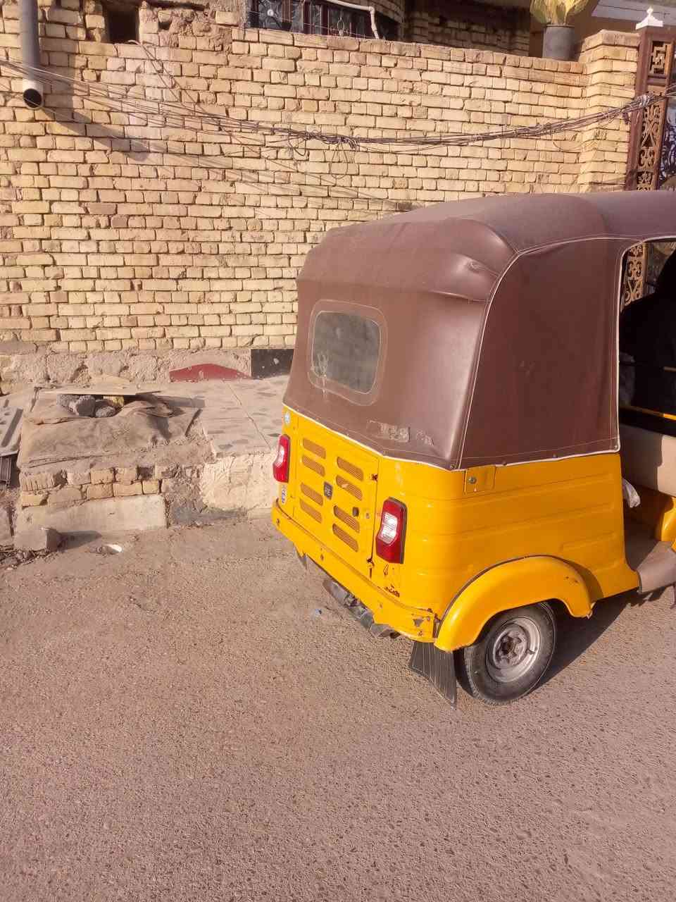 سلام عليكم شباب تكتك للبيع موديل2019/7/29 وطالعه بل 20 ووكيلها سيد خلدون ميسان  سعر 5 وبيهه مجال***********
